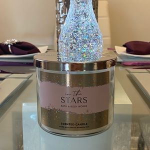 Bath & Body Works candle